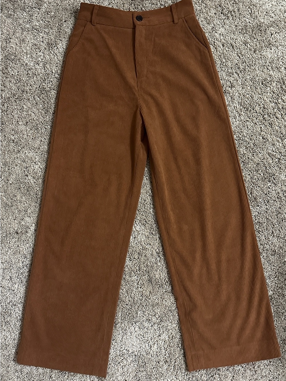 Women’s  Wide-Leg Corduroy Pants in Chestnut Brown